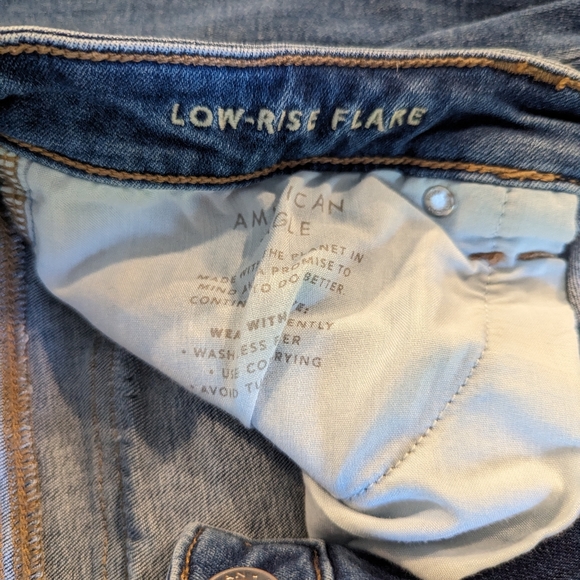 AE Low Rise Flare Jeans 10L - Picture 4 of 6